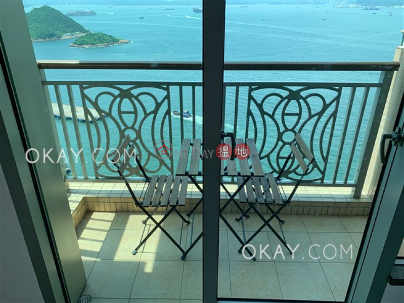 Property Search Hong Kong | OneDay | Residential | Sales Listings Nicely kept 2 bedroom on high floor with balcony | For Sale