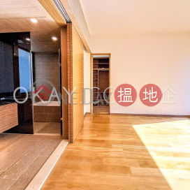 Exquisite 3 bedroom with balcony & parking | Rental | No.7 South Bay Close Block A 南灣坊7號 A座 _0