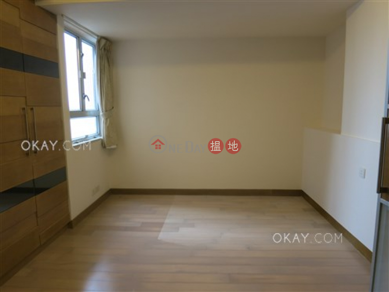 Tasteful 3 bedroom with balcony | Rental, Realty Gardens 聯邦花園 Rental Listings | Western District (OKAY-R80060)