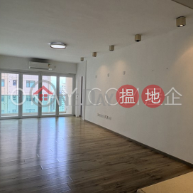 Elegant 3 bedroom with balcony | For Sale | King's Garden 健園 _0