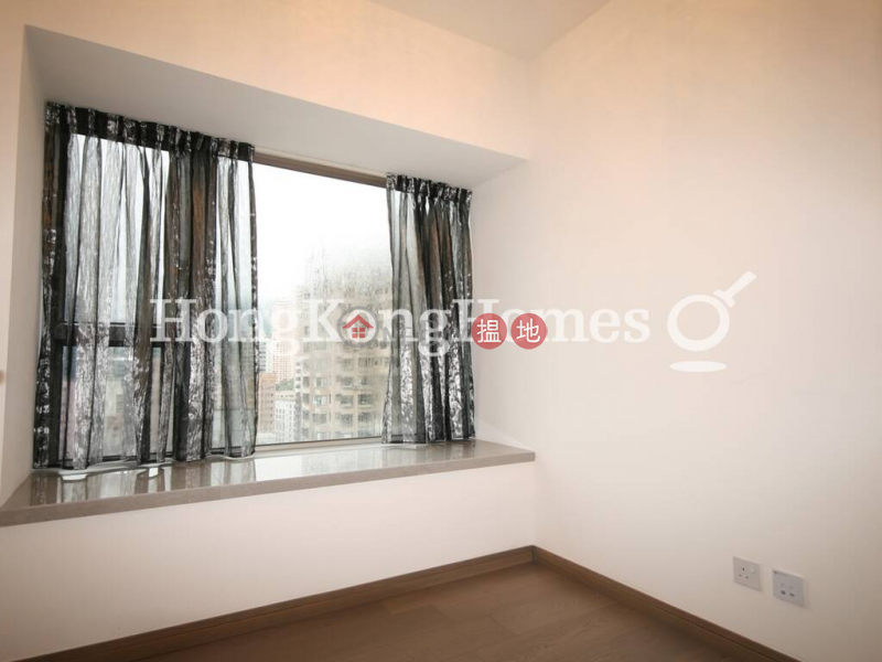 3 Bedroom Family Unit for Rent at Centre Point, 72 Staunton Street | Central District, Hong Kong | Rental | HK$ 38,000/ month