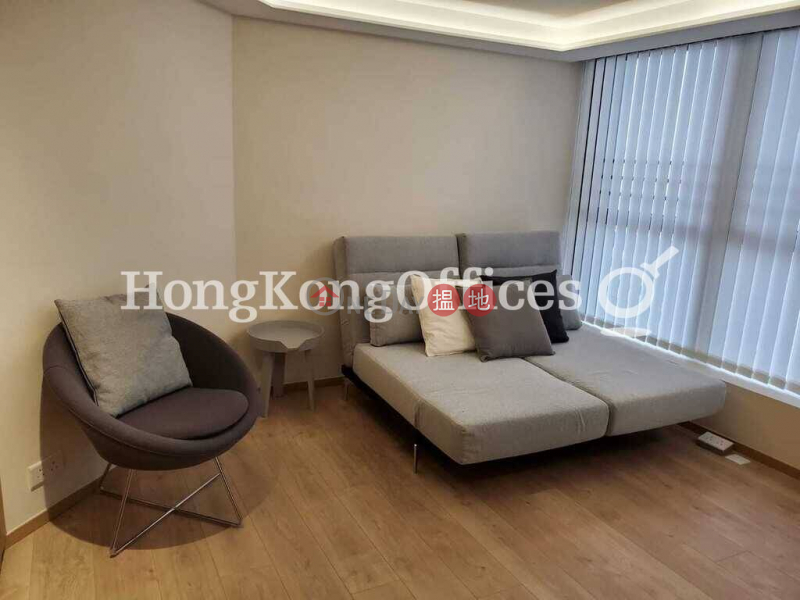 Yue Thai Commercial Building, Middle | Office / Commercial Property, Rental Listings | HK$ 52,500/ month