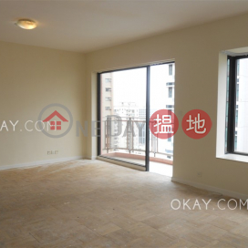 Lovely 3 bedroom with balcony & parking | Rental | Regal Crest 薈萃苑 _0