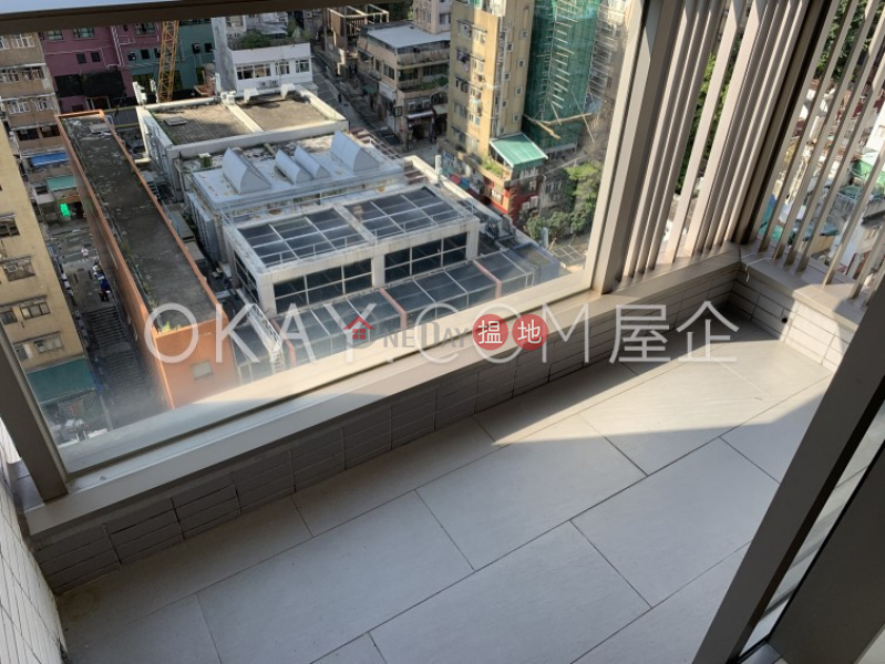 Luxurious 2 bedroom with balcony | For Sale | Island Crest Tower 2 縉城峰2座 Sales Listings