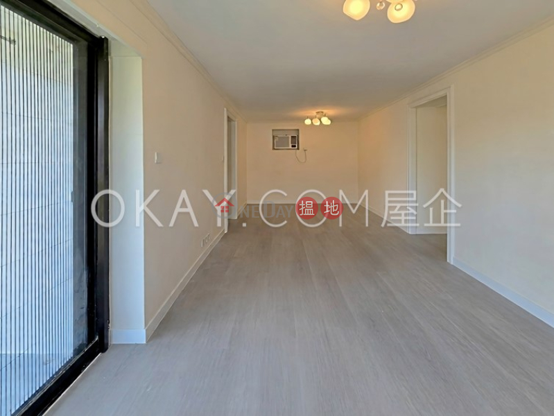 Popular 3 bedroom with sea views & balcony | Rental | Discovery Bay, Phase 5 Greenvale Village, Greenfield Court (Block 3) 愉景灣 5期頤峰 翠山閣(3座) Rental Listings