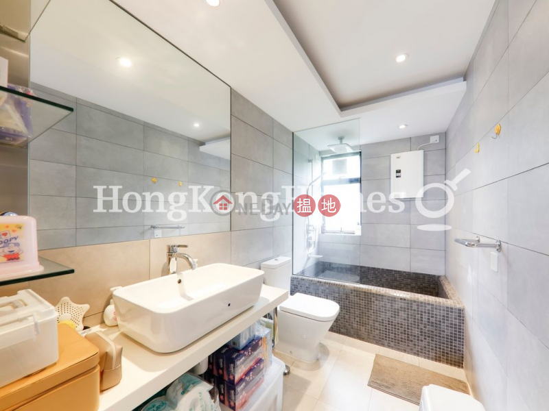 Property Search Hong Kong | OneDay | Residential | Rental Listings 3 Bedroom Family Unit for Rent at Grand Garden