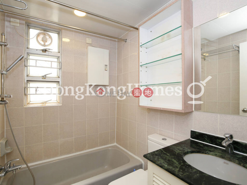 3 Bedroom Family Unit for Rent at Floral Tower | Floral Tower 福熙苑 Rental Listings