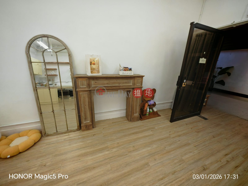 HK$ 16,500/ 月駱駝漆大廈-觀塘區-:) Garry 荀介紹 合珈琲 蛋糕 輕食 畫室 工作室 / 高樓底