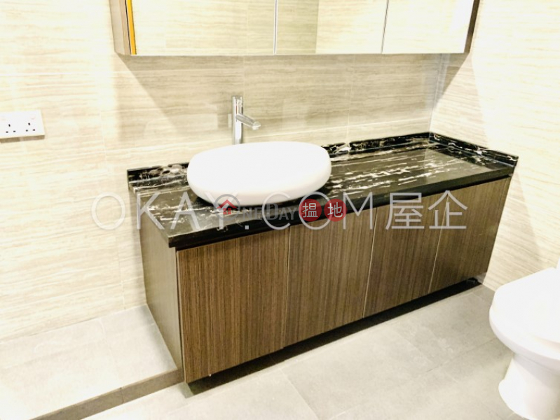 Gorgeous 3 bedroom on high floor with harbour views | For Sale | Tavistock II 騰皇居 II Sales Listings