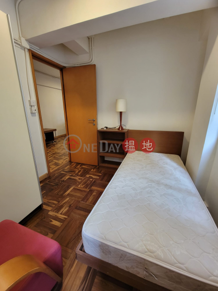 Property for Rent at Mosque Junction Street Mid-Levels - Three Bedrooms in Walk-up Building, 9-11 Mosque Junction | Western District Hong Kong, Rental HK$ 22,000/ month