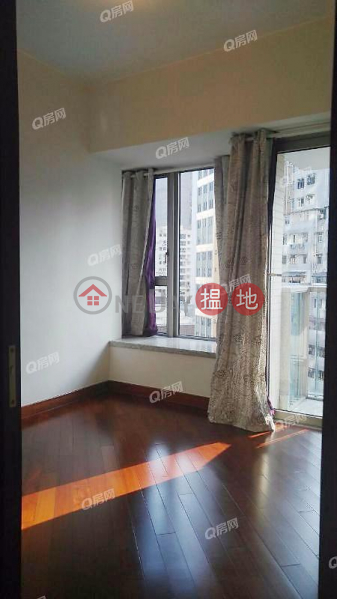 HK$ 35,000/ month | The Avenue Tower 5 Wan Chai District | The Avenue Tower 5 | 2 bedroom Mid Floor Flat for Rent