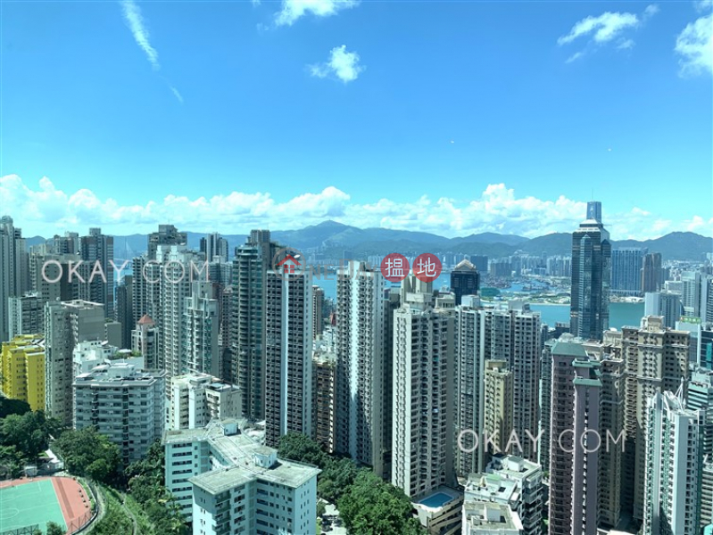 Exquisite 3 bed on high floor with terrace & balcony | Rental | Dynasty Court 帝景園 Rental Listings