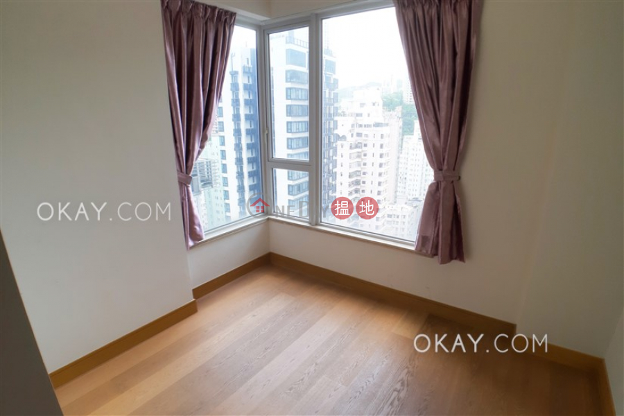 Stylish 3 bedroom on high floor with parking | Rental | The Altitude 紀雲峰 Rental Listings