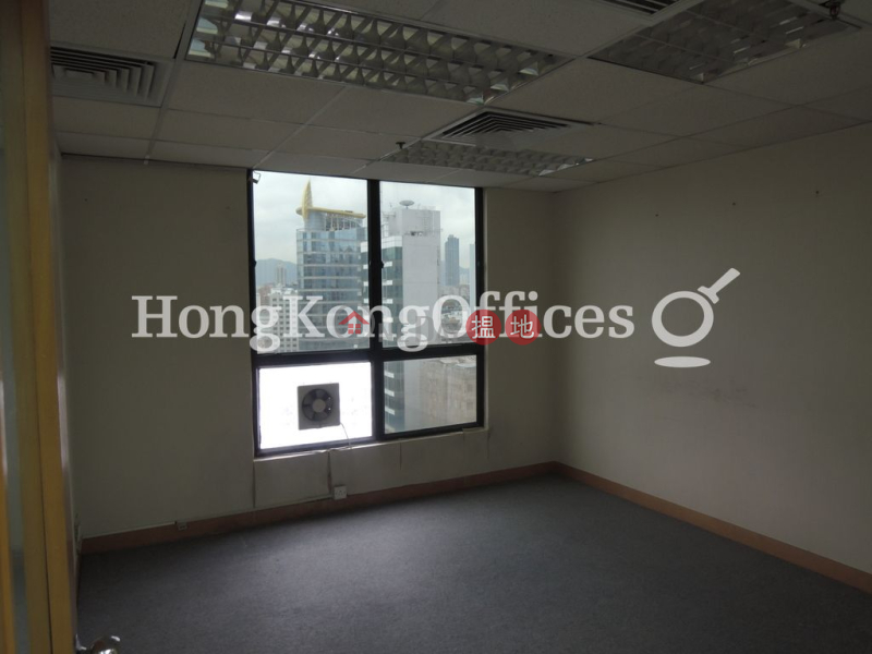 榮國中心寫字樓租單位出租-174-184吳松街 | 油尖旺香港出租HK$ 39,245/ 月