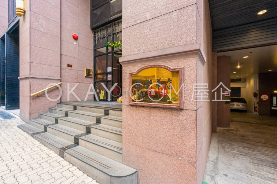 香港搵樓|租樓|二手盤|買樓| 搵地 | 住宅出租樓盤|3房2廁,極高層愛富華庭出租單位