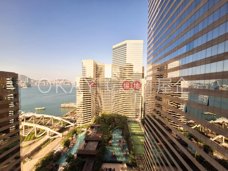 Lovely 1 bedroom on high floor with harbour views | For Sale | Convention Plaza Apartments 會展中心會景閣 Sales Listings