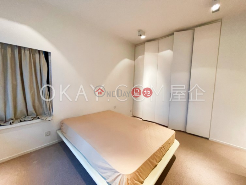 Property Search Hong Kong | OneDay | Residential Sales Listings, Luxurious 2 bedroom in Kowloon Station | For Sale