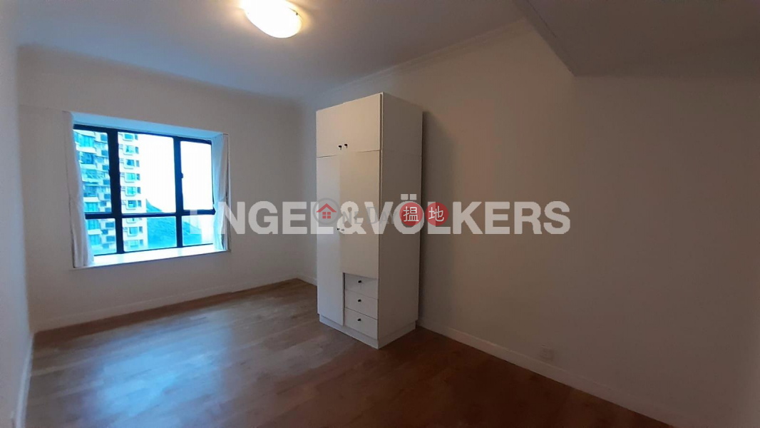 HK$ 99,000/ month Dynasty Court, Central District, 3 Bedroom Family Flat for Rent in Central Mid Levels