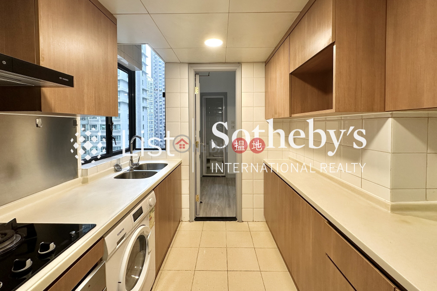 Property for Rent at 62B Robinson Road with 3 Bedrooms 62B Robinson Road | Western District | Hong Kong | Rental, HK$ 44,000/ month