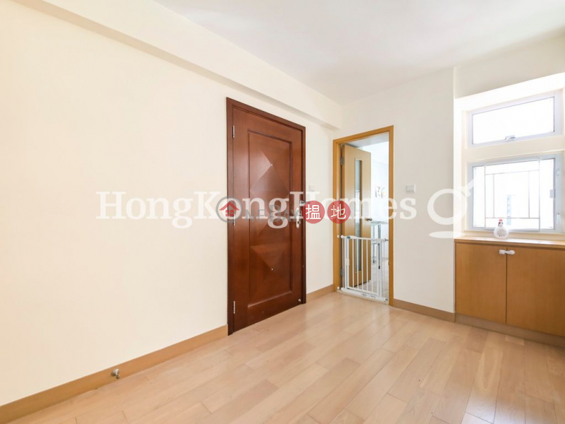 2 Bedroom Unit for Rent at Gartside Building 24 Yuk Wah Crescent | Wong Tai Sin District | Hong Kong, Rental HK$ 26,000/ month