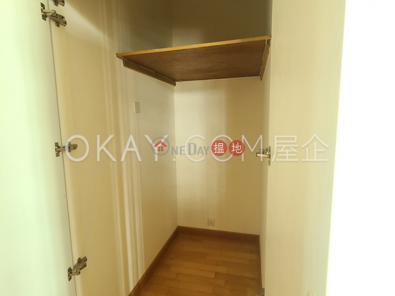 HK$ 41,800/ month Merry Garden, Eastern District, Nicely kept 3 bedroom with balcony & parking | Rental