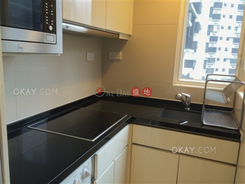 HK$ 29,000/ month, The Icon Western District, Generous 2 bedroom on high floor | Rental