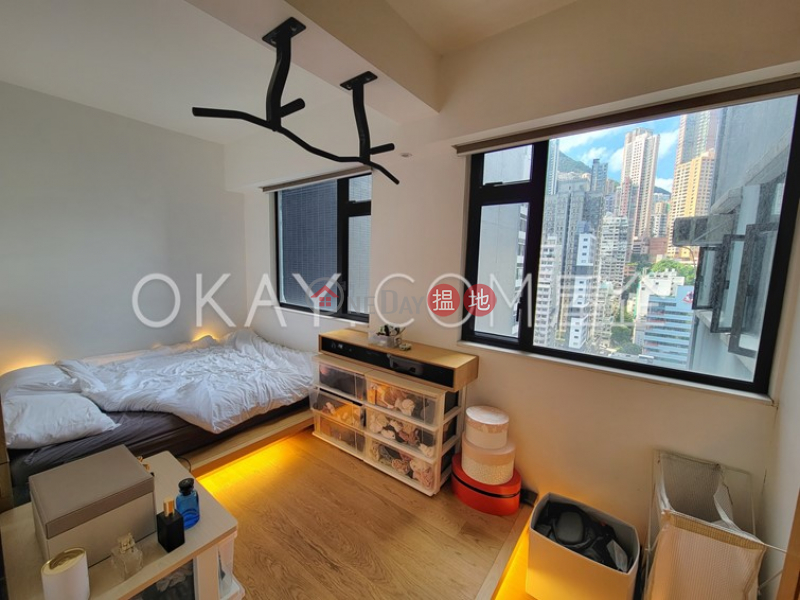 Cozy 1 bedroom on high floor | For Sale 27-39 Queens Road West | Western District | Hong Kong Sales | HK$ 8.1M