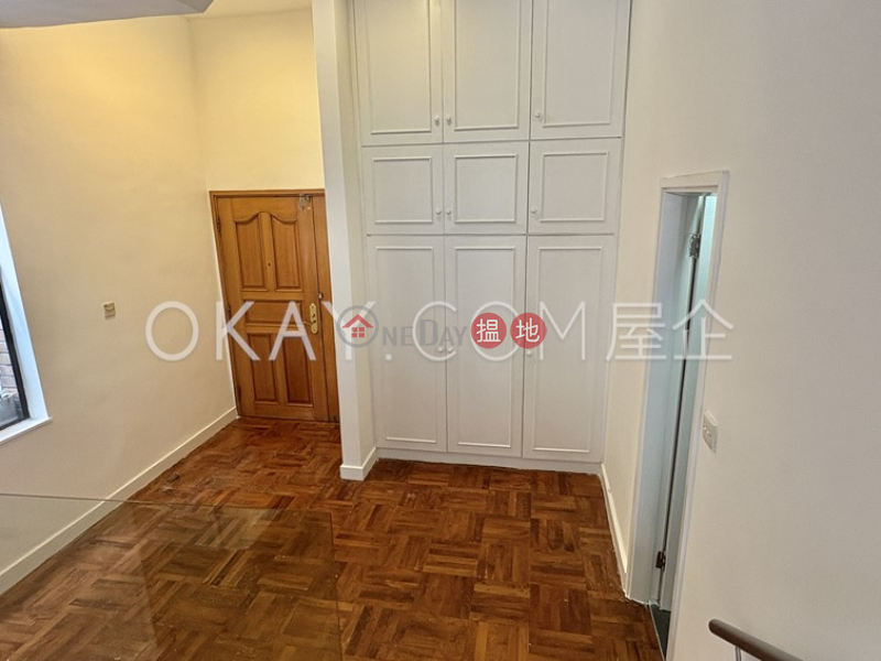 Beautiful house with sea views, terrace & balcony | For Sale | Orient Crest 東廬 Sales Listings