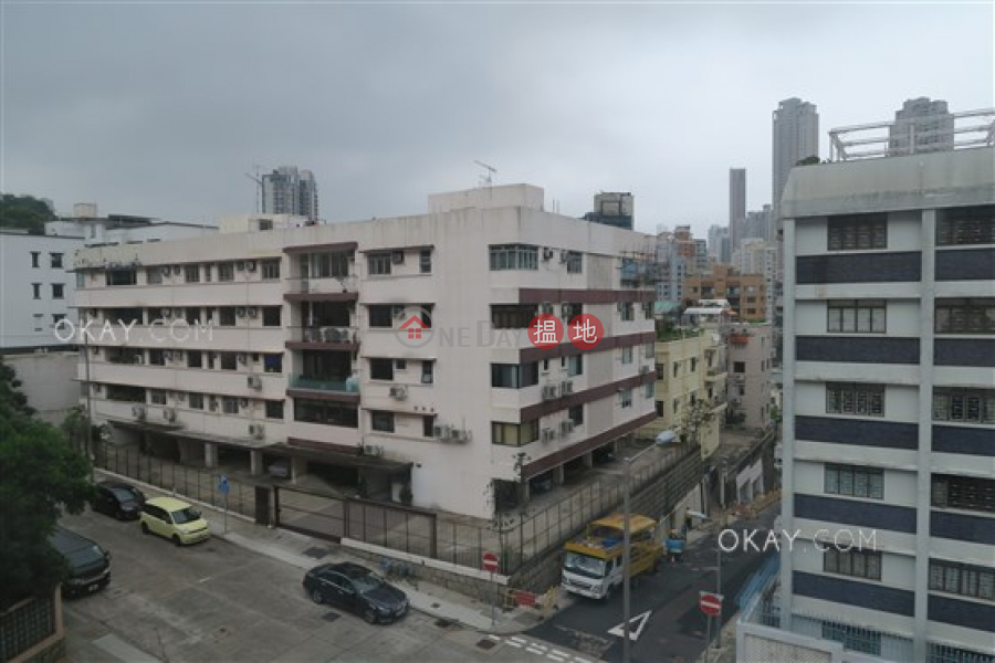 HK$ 100,000/ month 5-7 Broom Road, Wan Chai District, Beautiful 2 bedroom on high floor with parking | Rental
