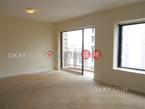Lovely 3 bedroom with balcony & parking | Rental | Regal Crest 薈萃苑 _0