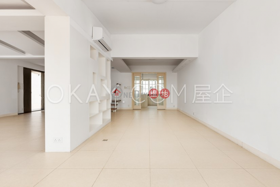 Beautiful house with sea views, rooftop & terrace | For Sale | Silverstrand Villa 銀灣別墅 Sales Listings