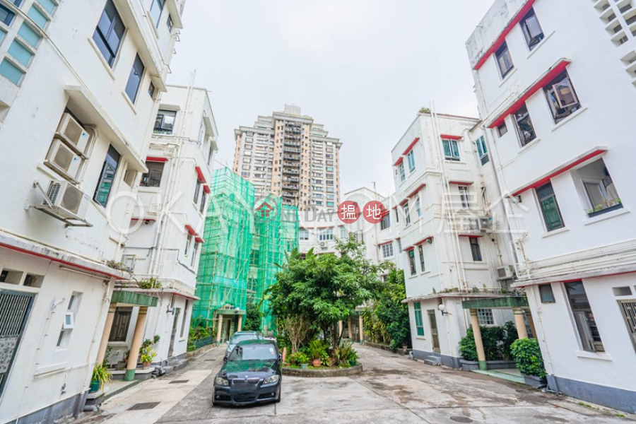 香港搵樓|租樓|二手盤|買樓| 搵地 | 住宅-出租樓盤-3房2廁,連車位偉景大廈出租單位