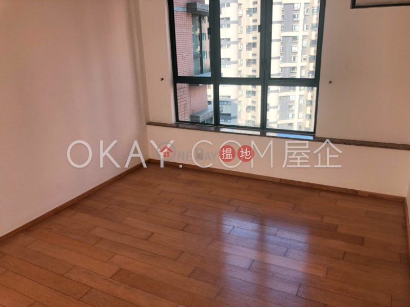 Hillsborough Court | Middle Residential, Sales Listings | HK$ 19.8M