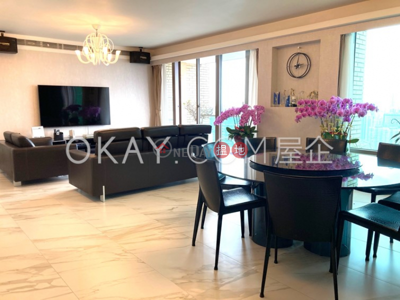 Lovely 5 bedroom on high floor with balcony & parking | Rental | Celestial Heights Phase 1 半山壹號 一期 Rental Listings