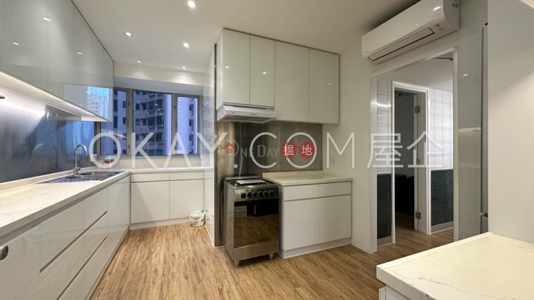Property Search Hong Kong | OneDay | Residential Rental Listings, Beautiful 2 bedroom in Mid-levels Central | Rental