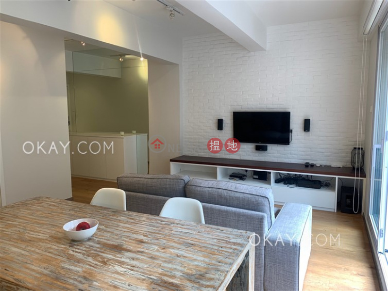 HK$ 36,000/ month New Central Mansion, Central District | Popular 1 bedroom with terrace | Rental