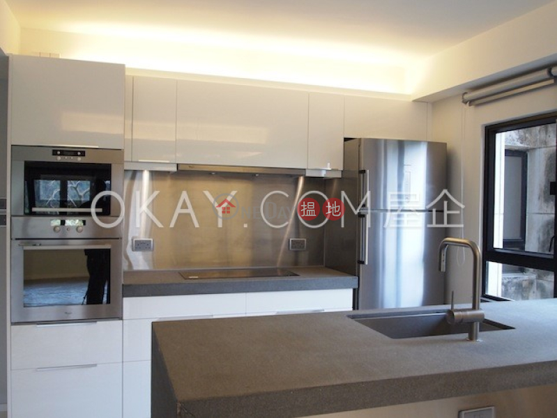 2房2廁嘉園出租單位|灣仔區嘉園(Carrie Garden)出租樓盤 (OKAY-R76999)