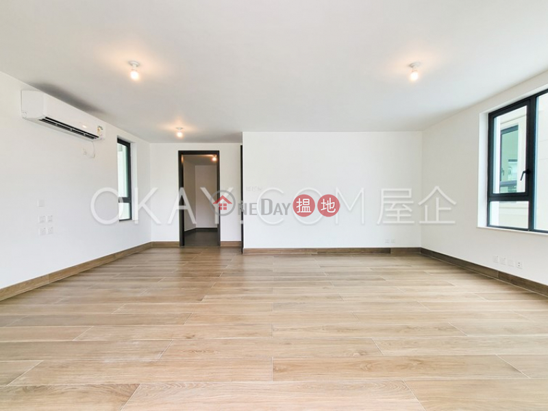 HK$ 17.3M Kei Ling Ha Lo Wai Village, Sai Kung | Rare house with balcony & parking | For Sale