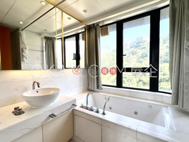 Lovely 2 bedroom with balcony & parking | For Sale | 688 Bel-air Ave | Southern District, Hong Kong | Sales, HK$ 16.8M
