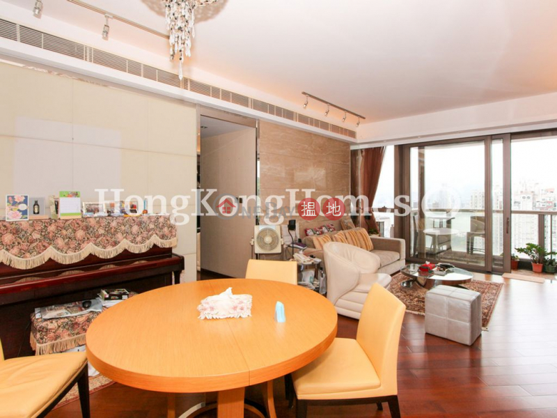 3 Bedroom Family Unit at The Signature | For Sale | The Signature 春暉8號 Sales Listings