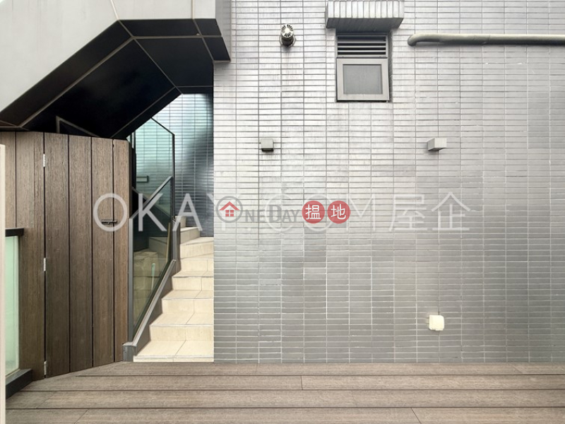 2房1廁,極高層,海景君譽峰出租單位-3馬寶道 | 東區|香港-出租-HK$ 45,000/ 月