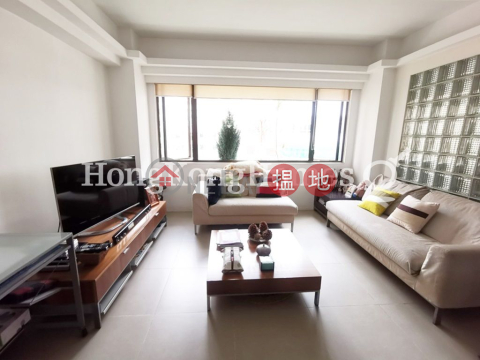 3 Bedroom Family Unit at 2 Wang Tak Street | For Sale | 2 Wang Tak Street 宏德街2號 _0