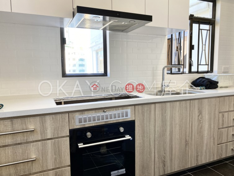 HK$ 56,000/ month | Cambridge Gardens, Western District | Luxurious 3 bed on high floor with rooftop & balcony | Rental