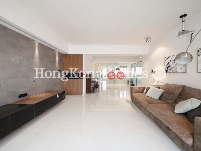3 Bedroom Family Unit at The Highview Co-Op Building Society | For Sale 8-10 Cloud View Road | Eastern District, Hong Kong | Sales HK$ 39.5M