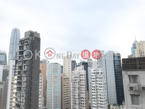 Nicely kept 2 bedroom with balcony | For Sale | Centre Point 尚賢居 _0