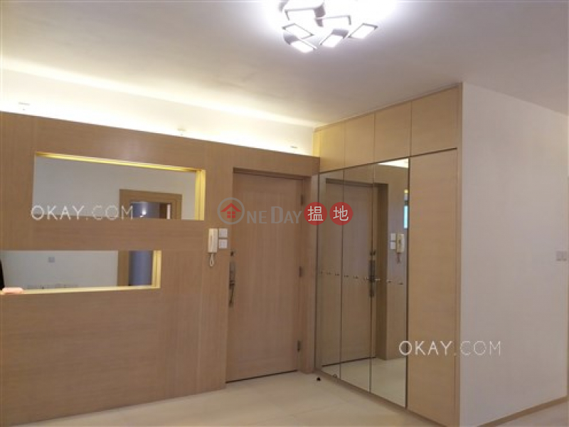 Charming 3 bedroom in Mid-levels West | Rental | 8 Robinson Road | Western District Hong Kong Rental HK$ 35,000/ month