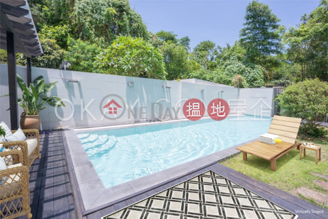 Lovely house with rooftop & parking | For Sale | Springfield Gardens 春暉閣 _0
