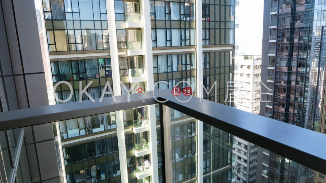 Lovely 1 bedroom with balcony | For Sale, King\'s Hill 眀徳山 Sales Listings | Western District (OKAY-S301793)