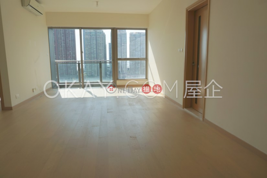 HK$ 65,000/ month, Grand Austin Tower 1 | Yau Tsim Mong Stylish 4 bedroom with balcony | Rental