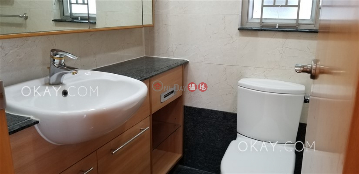 HK$ 23,000/ month Sham Wan Towers Block 1 | Southern District, Cozy 2 bedroom on high floor with sea views | Rental